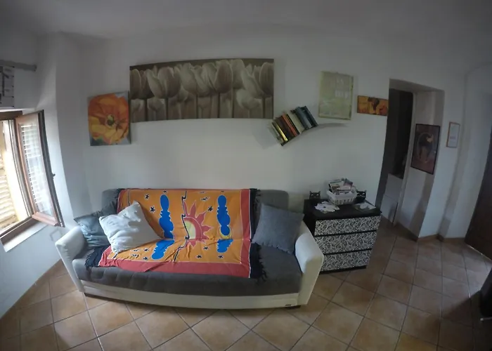 La Casa Di Pluto